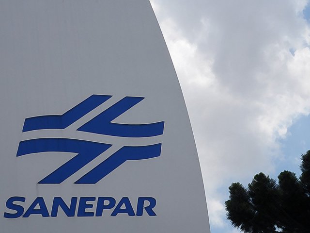 121130_sanepar_entre_as_empresas_publicas_mais_eficientes_do_pr.jpg