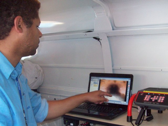 130903_londrina_telediagnostico_tecnico_acompanha_imagens_registradas_11.jpg