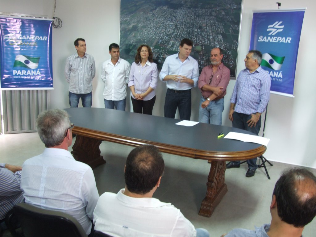 131121_-_entrega_obras_esgoto_medianeira_12.jpg