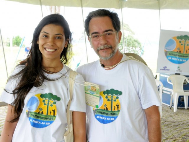 141209_-_da_escola_ao_rio_-_seminario_parque_das_nascentes_-_foto_4__marcos_e_talita.jpg
