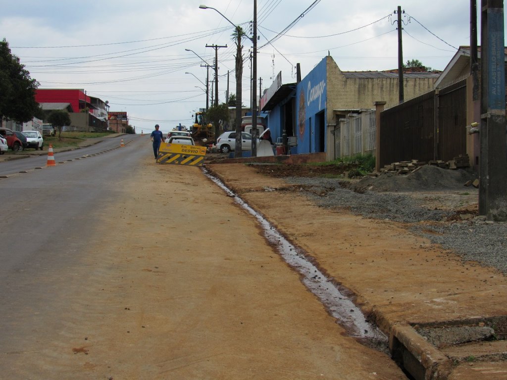150915_-_guarapuava_-_ampliacao_rede_coletora__2.jpg