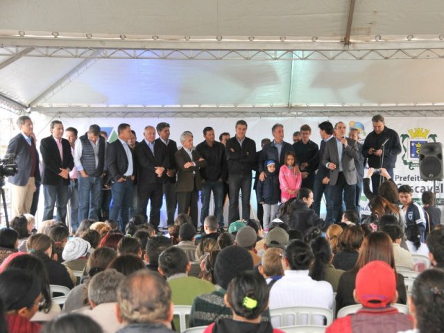 161006_-_13_municipios_do_oeste_recebm_obras_de_saneamento_10.jpg
