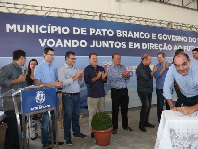 170330_-_pato_branco_-_anuncio_de_investimentos_-_governador_4.jpg
