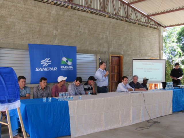 170330_sanepar_e_prefeitura_de_ivai_inauguram_sistema_de_abastecimento_rural_4.jpg