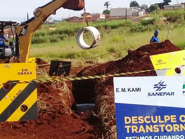 180517_apucarana_-_obra_esgoto_jardim_sumatra_3.jpg