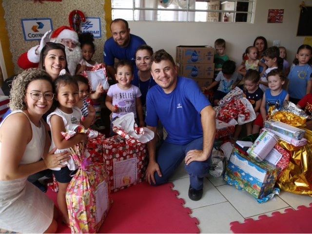 191212_sanepar_maior_parceira_do_papai_noel_no_pr_1.jpg