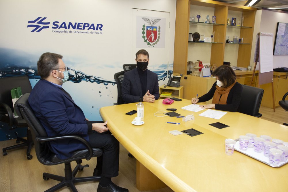 20210708_-_assinatura_de_convenio_sanepar_e_brde_14.jpg