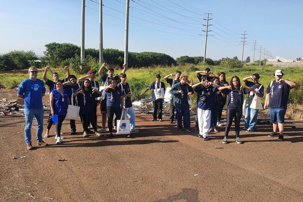 20240622_-_londrina_-_projeto_sustentabilidade_com_epesmel_-_4__lixo_grupo.jpg