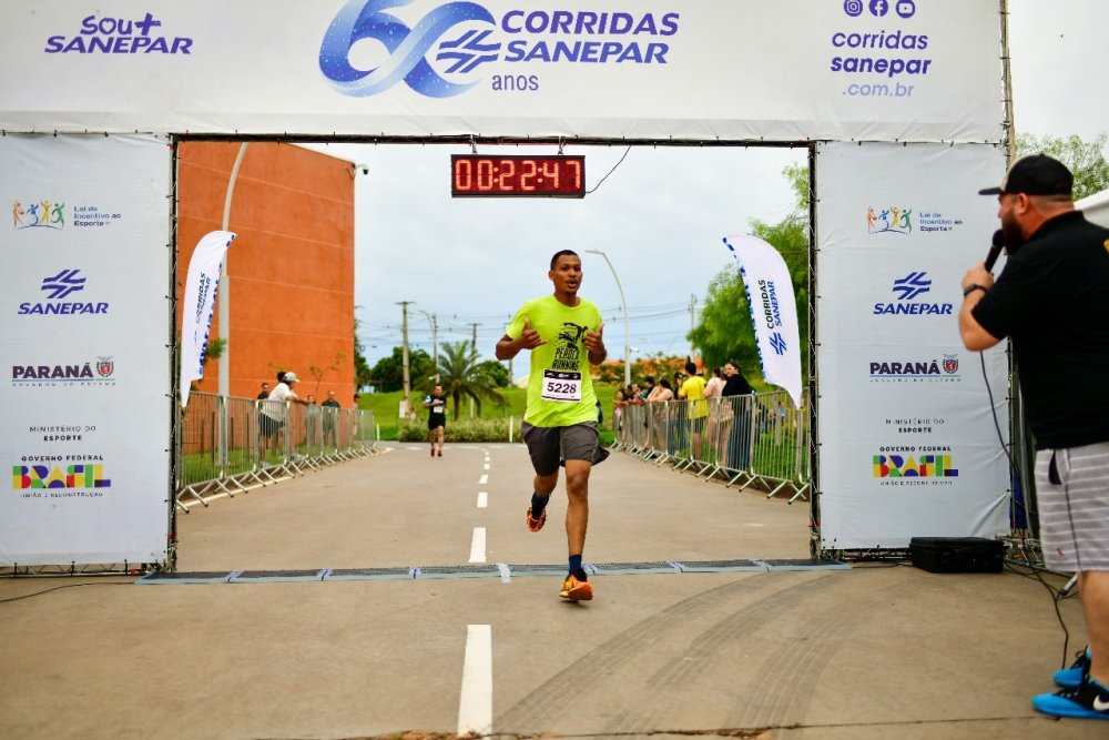 231211_corrida_umuarama_1.jpg