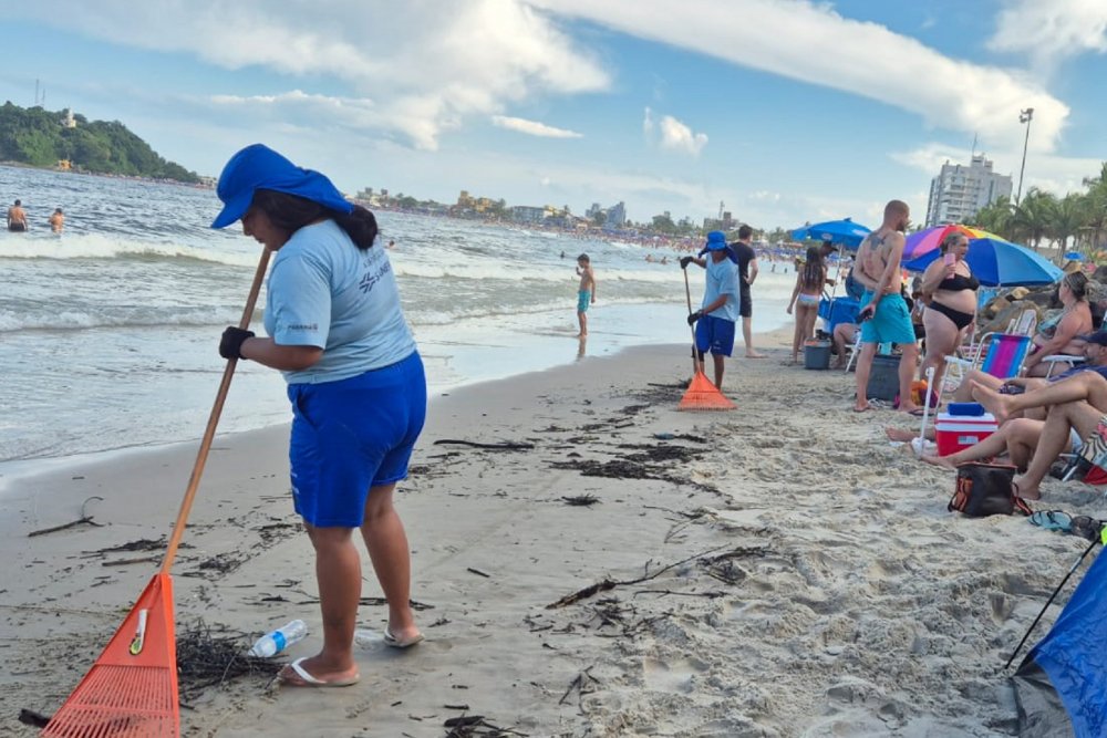 250103_-_litoral_-_limpeza_nas_praias__5.jpg