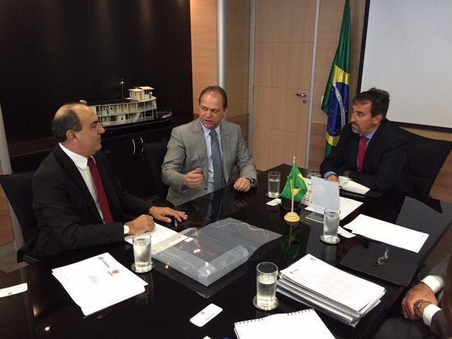 mounir_-_ricardo_barros_-_ministro_integracao_gilberto_occhi_-_brasilia_-_160415_-_img_6129.jpg