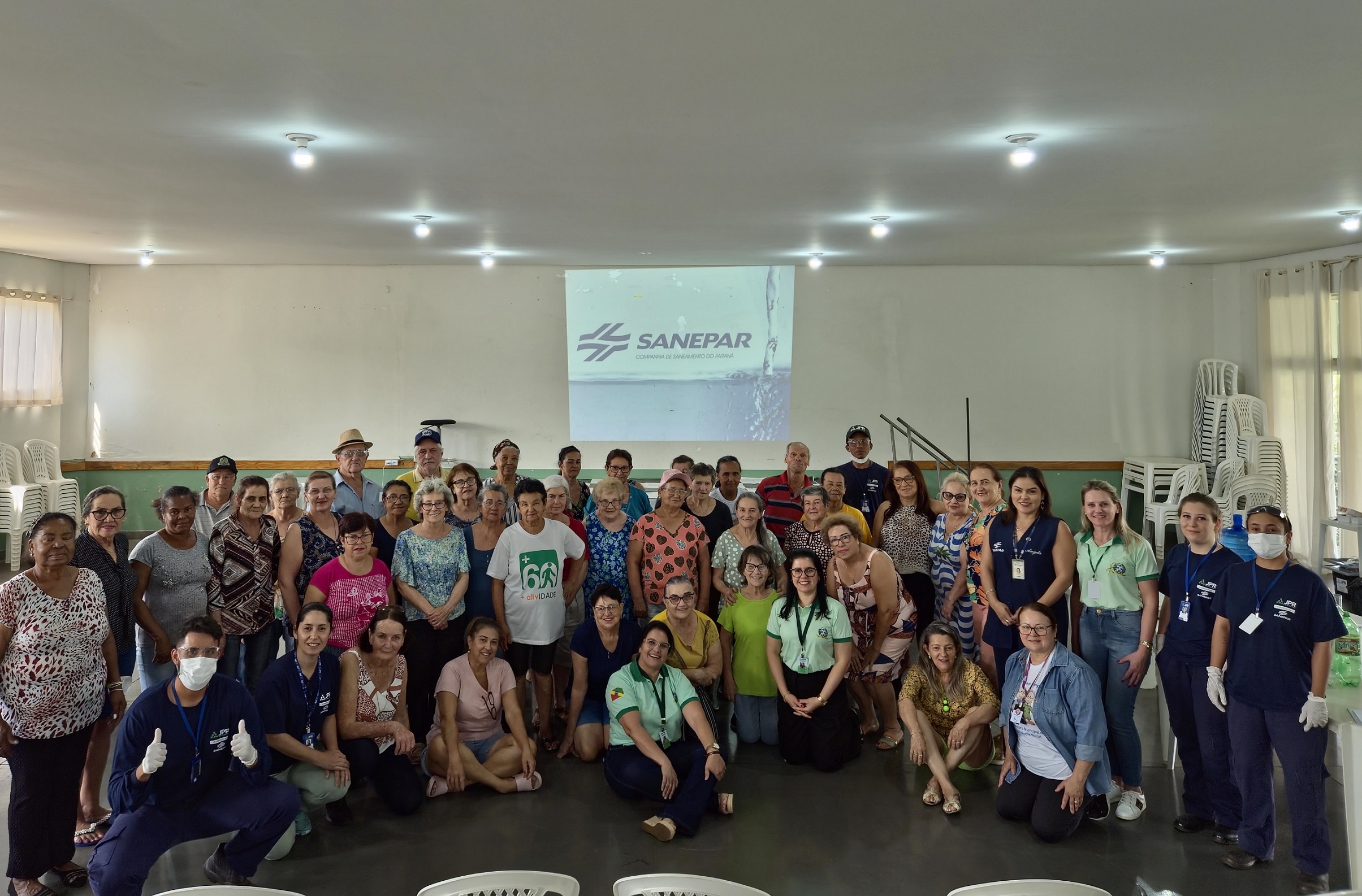 participantes da oficina de sabao em ivaipora em 2024