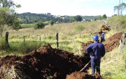 120522_sanepar_e_prefeitura_de_francisco_beltrao_ampliam_sistema_de_agua.jpg