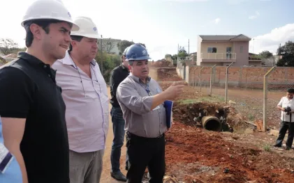 130924_-_guarapuava_prefeito_visita_obras.jpg