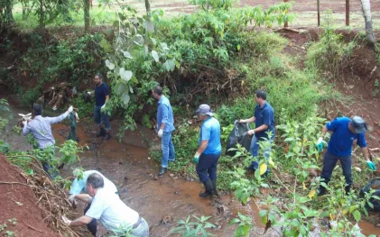 141121_cambe_dia_do_rio_plantio_de_arvore_4.jpg