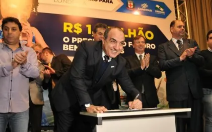 160620_londrina_assinatura_contrato_2.jpg