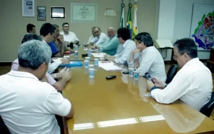 170309_-_apucarana_-_reunir_sanepar_e_prefeitura_renovacao_do_contrato__1.jpeg