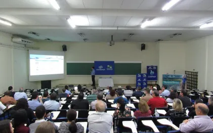 170725_umuarama_-_reuniao_debate_investimentos_e_revisao_tarifaria_3.jpg