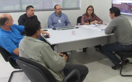 171106_distrtio_industrial_foz_reuniao_sanepar_e_prefeitura_foto_1.jpg