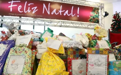 181214_curitiba_papai_noel_dos_correios_2.jpg
