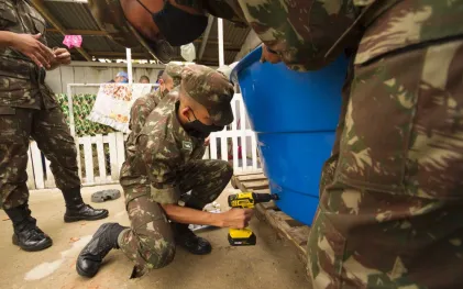 20200929_-_bombeiros_e_exercito_entregam_caixas_dagua_117.jpg