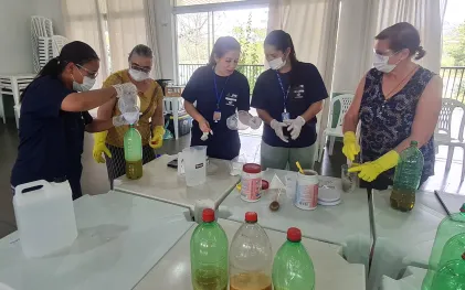 participantes de oficina de sabao com oleo de cozinha